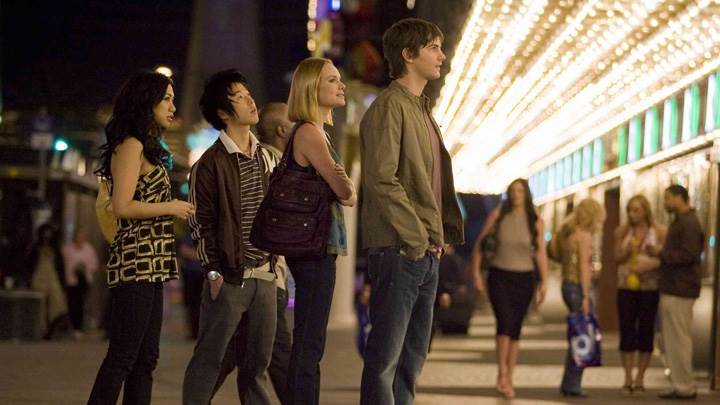 21 – Kate Bosworth, Liza Lapira, Jim Sturgess and Aaron Yoo